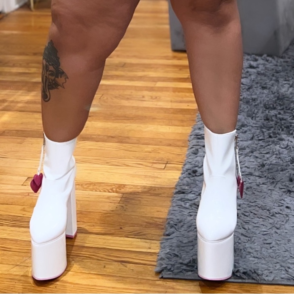 DOLLS KILL White Platform Boots